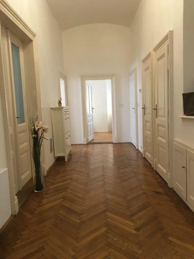 Dusni 2 Old Town Apartment Πράγα